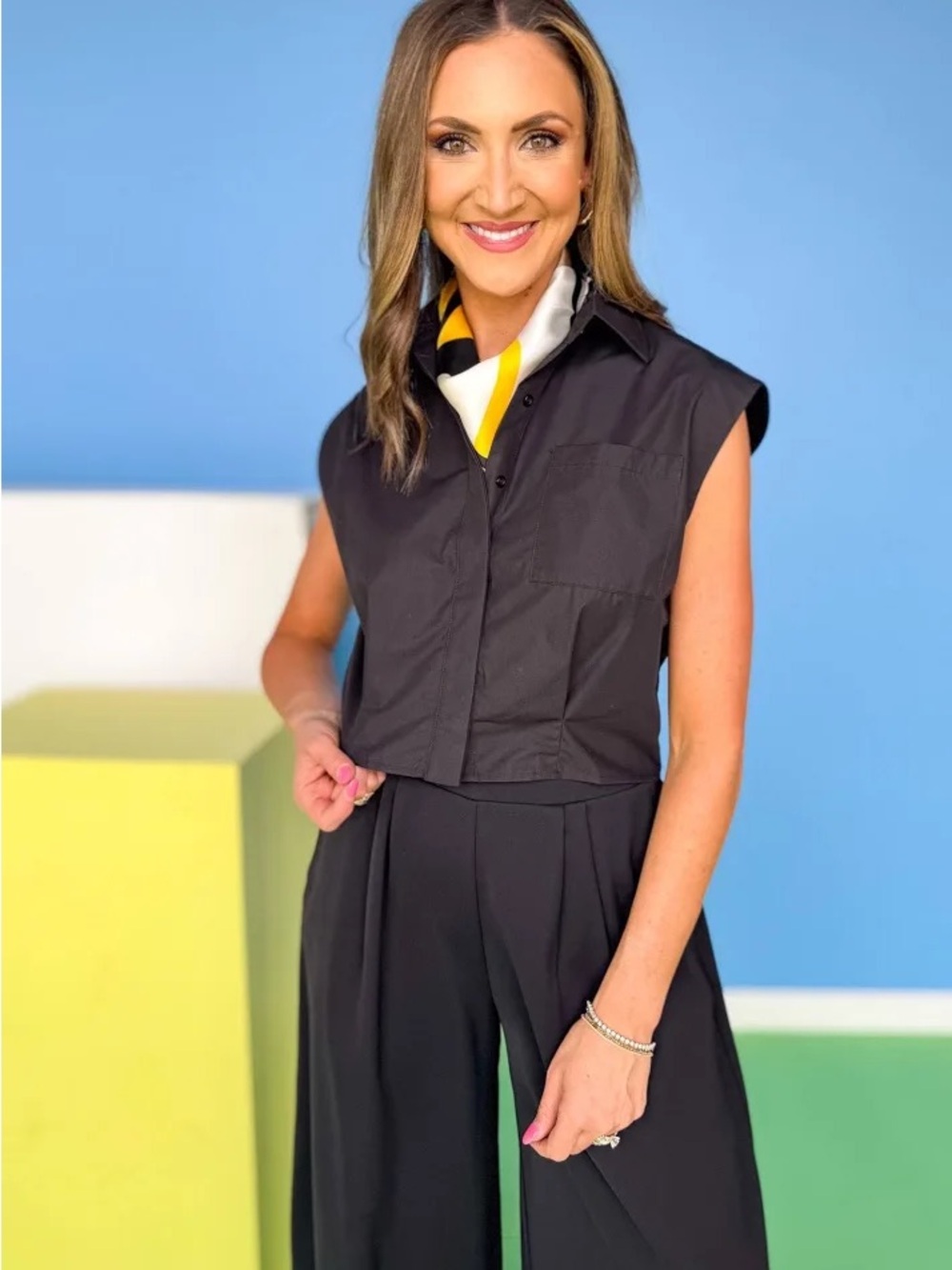 SSYS the label Juliette Poplin Cap Sleeve Black Button-Down Crop Top Size XS